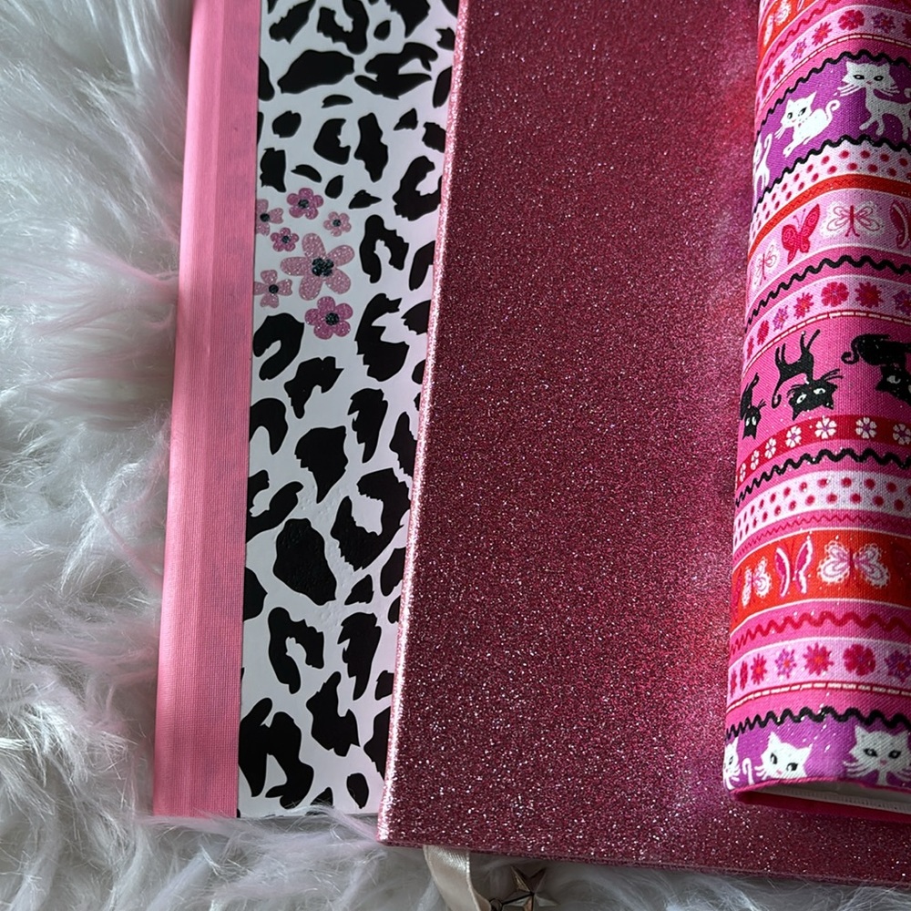 Notebooks - Picture 2 of 10